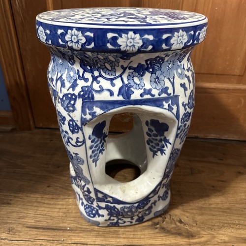 Blue white chinese ceramic - white,