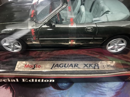 Maisto 18jaguar xk8 - maisto,