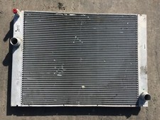 BMW E60 520I PETROL RADIATOR BREAKING.