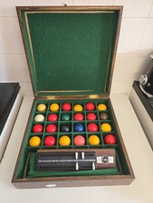Vintage  Snooker Balls + Pot