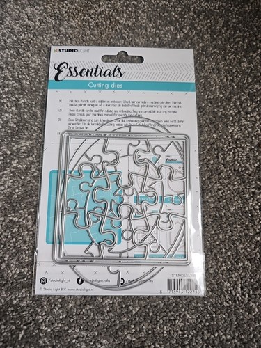 Brand new essentials studio - new,