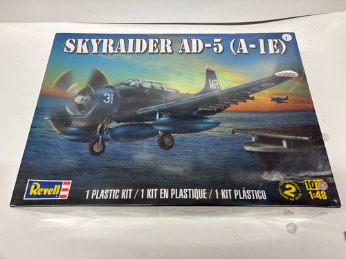 Revell skyraider - ad-5, (a-1e)