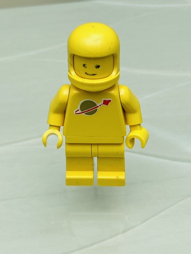 Vintage lego minifigure - lego,