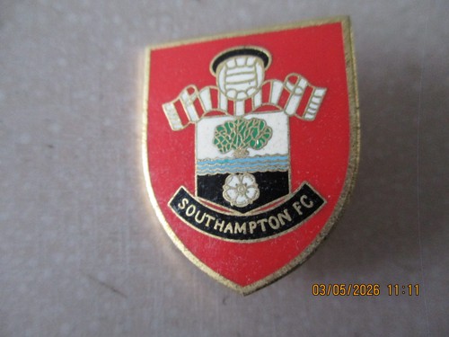 Badge southampton fc - badge,