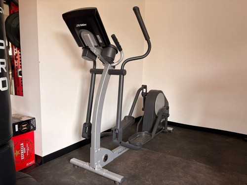Life fitness elliptical - fitness,