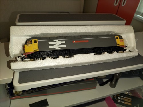 Dapol guage class 56075 - class,