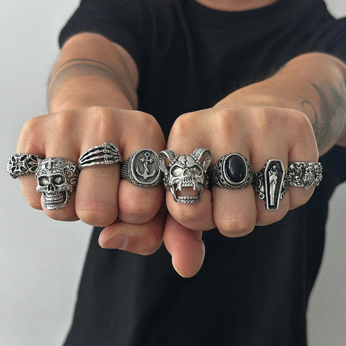 Gothic skull claw - claw, cross