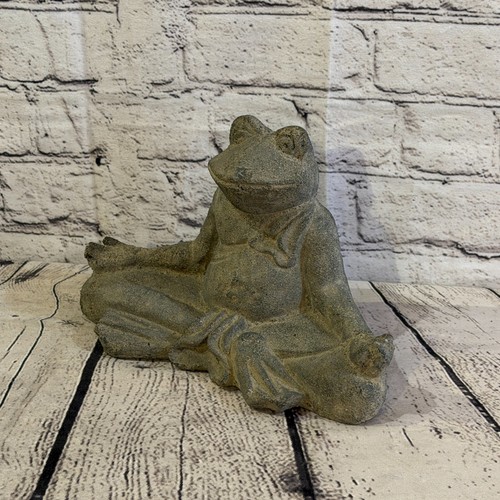 Sitting frog meditative stone - sitting,
