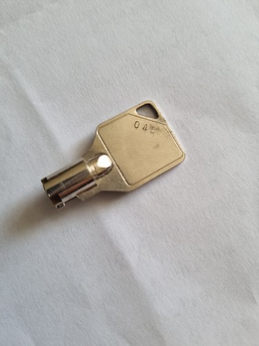 Key 043 for bewator vanderbilt - for,