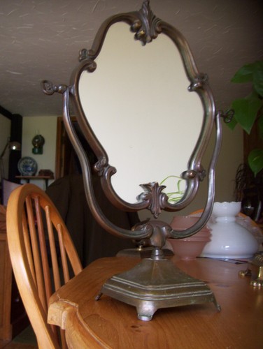 Superb art nouveau swivel - art,