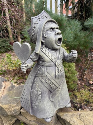 Queen hearts garden - queen, of