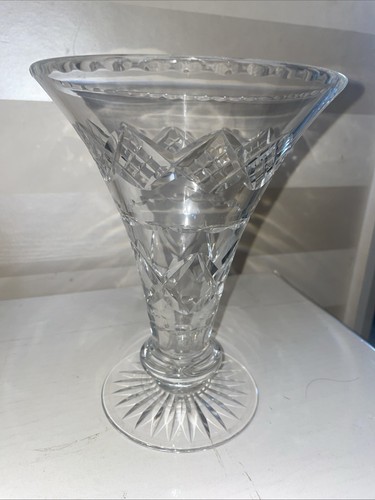 Stuart crystal cut trumpet - cut,