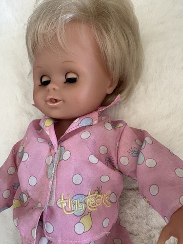 Tiny tears 2000 doll please - 2000,