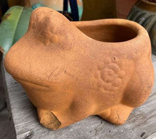 Vintage old terracotta frog - vintage,