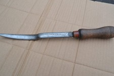 moore and wright metal scraper