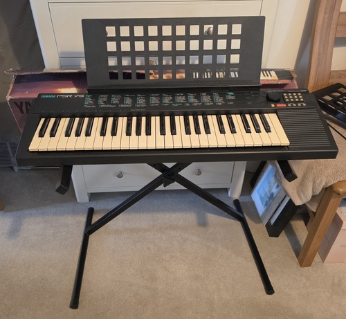 Yamaha psr electronic - psr-75,