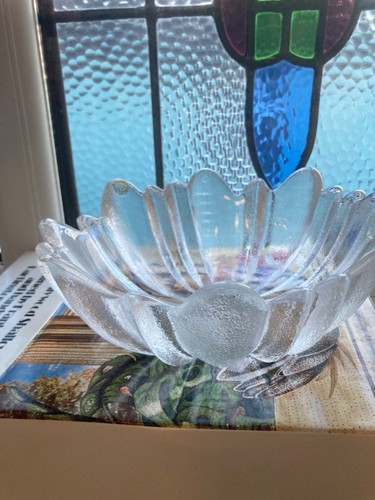 Frank thrower dartington - frank, glas