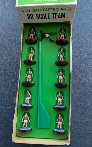 Subbuteo heavyweight ref - , 74