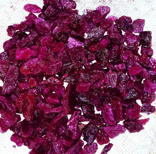 Loose gemstone natural red - gemstone,