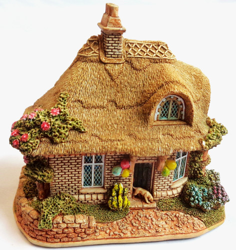 Lilliput lane birthday cottage - birthday,