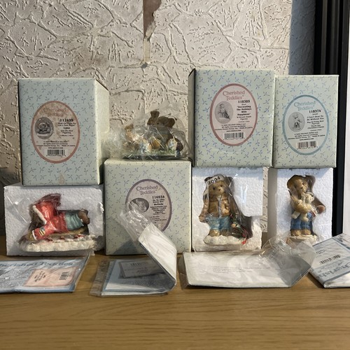 Cherished teddies bundle - 4,
