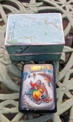 Russian fedoskino lacquer and - russian,