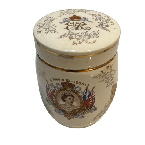 Sandland ware queen elizabeth - sandland,