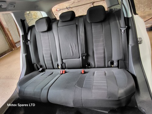 Peugeot 308 mk2 rear - rear, seats