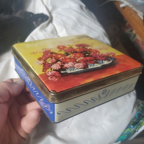 Vintage box lithographed - vintage, of