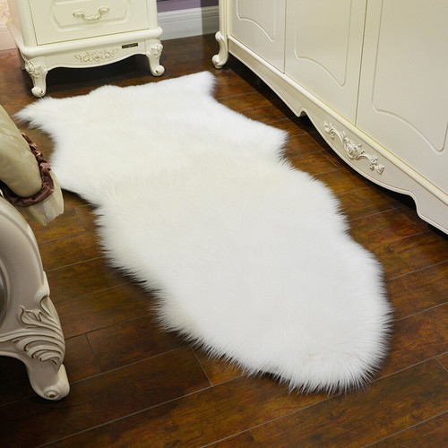 Large faux fur sheepskin - large,