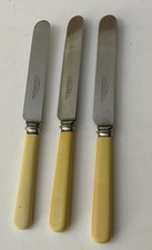 Vintage 3 Elkington Stainless Steel 21cm Celluloid Butter Dinner Knives Cutlery