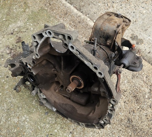 5 speed - (135,