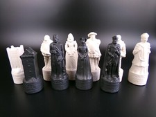Beneagles Scotch Whisky Bottles Chess Pieces x 10. Ceramic Black White. Vintage.