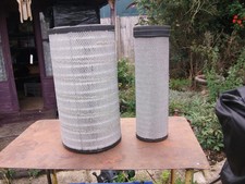 Pair New Holland Combine Air Filters Fits CR980-CRFO70 Part N 8768298 / 84493612