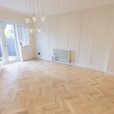 💸 £33.99m2 Herringbone