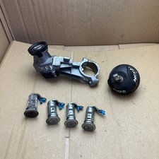 Iveco Daily Ignition Barrel Lock And Door Locks Fuel Cap 05801364057 T2