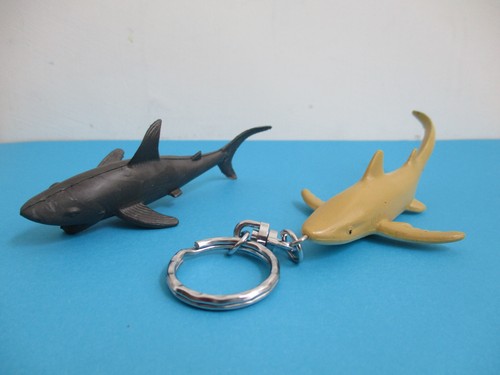 Two vintage plastic realistic - vintage,