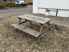 Picnic Table with 2 Benches