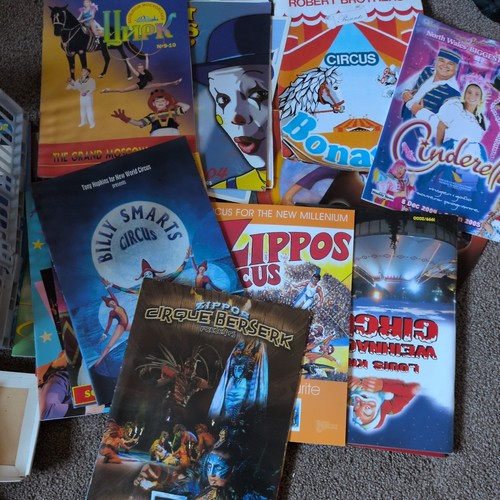 Lucky dip circus - dip,