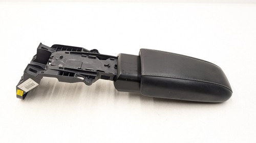 Volvo v40 mk2 arm - volvo, rest