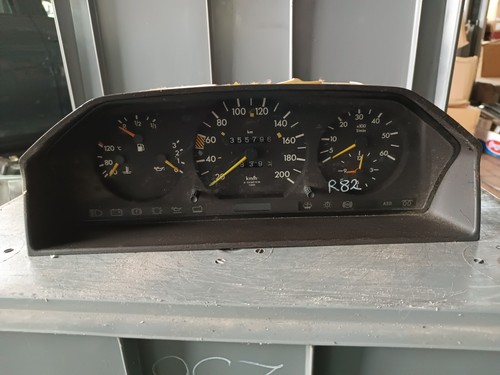 Mercedes benz w124 - w124, speedometer