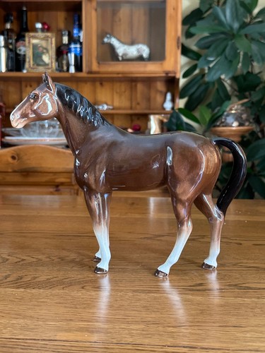 Beautiful vintage sylvia horse - beautiful,