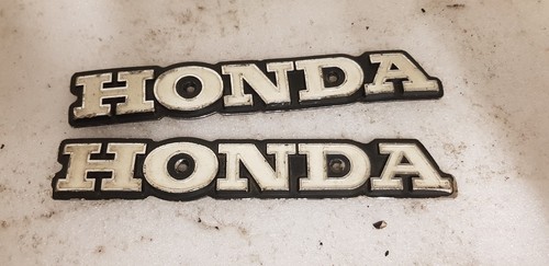Honda emblem badge pair - pair, tank