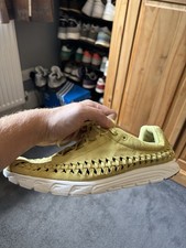 Nike Mayfly Woven Trainers Mens Uk 10.5 yellow Lightweight 833132-700