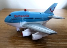 TUI  BRITANNIA  AIRPLANE PULLBACK - LIGHTS AND SOUND TOY AIRPLANE
