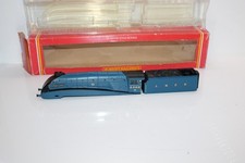 Hornby R077 OO LNER A4 Mallard