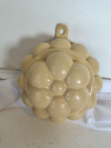 Vintage yellow beige - vintage, yellow/beige