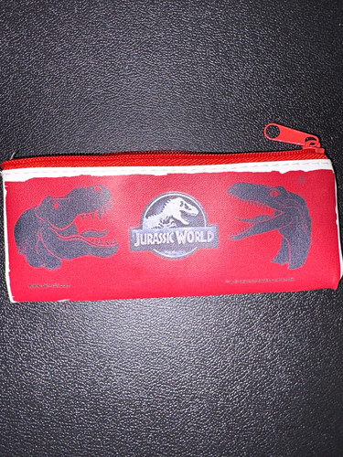 Jurassic world zippered - jurassic,