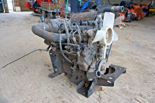 Kubota d662 engine complete - e,
