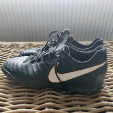 Nike Tiempo Black Football Astro turf indoor trainers Size 6 Uk